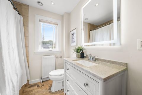 Photo 16 at 112 Southvale Drive, Leaside, Toronto