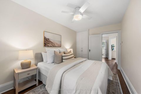 Photo 18 at 112 Southvale Drive, Leaside, Toronto