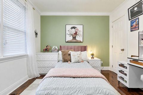 Photo 14 at 3 Kingsmere Crescent, Scarborough Village, Toronto
