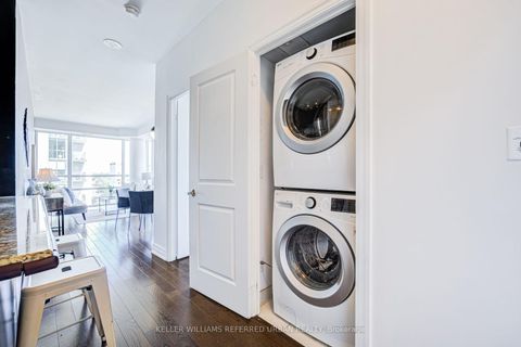 Photo 8 at 1006 - 500 St Clair Avenue W, Cedarvale, Toronto