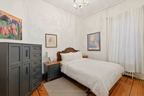 Photo 8 at 492 Euclid Avenue, Little Italy, Toronto