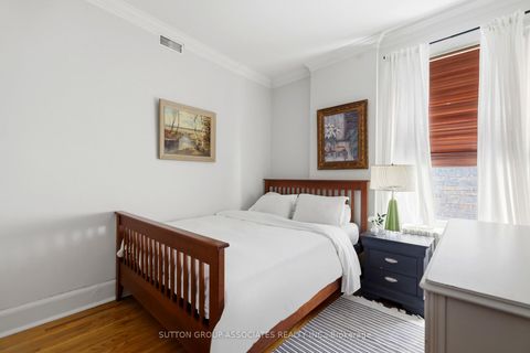 Photo 15 at 492 Euclid Avenue, Little Italy, Toronto