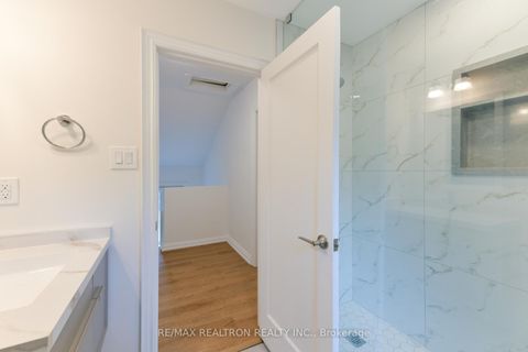 Photo 29 at 150 Upper Canada Drive, Windfields, Toronto