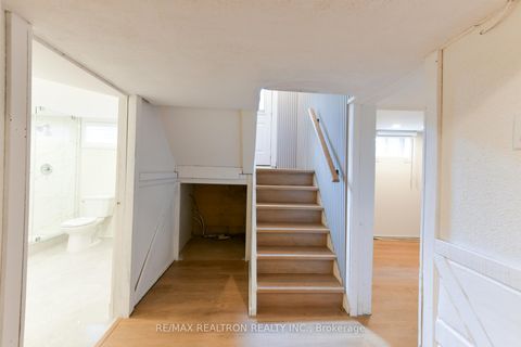 Photo 38 at 150 Upper Canada Drive, Windfields, Toronto