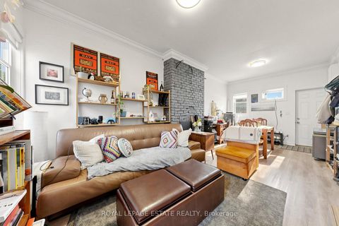 Photo 3 at 44 Mitchell Avenue, Niagara, Toronto