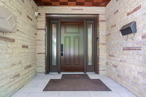 Photo 4 at 38 Killdeer Crescent, Leaside, Toronto