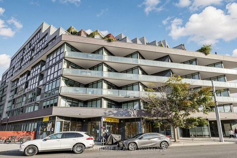Photo 6 at 307 - 36 Howard Park Avenue, Roncesvalles, Toronto