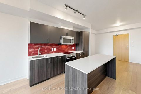 Photo 15 at 307 - 36 Howard Park Avenue, Roncesvalles, Toronto