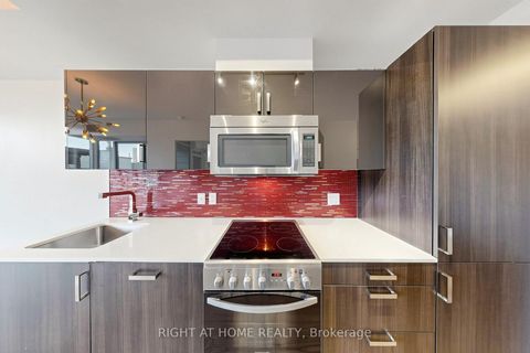 Photo 18 at 307 - 36 Howard Park Avenue, Roncesvalles, Toronto