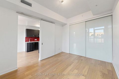 Photo 23 at 307 - 36 Howard Park Avenue, Roncesvalles, Toronto