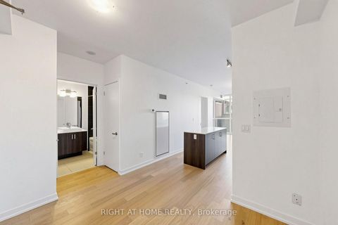 Photo 26 at 307 - 36 Howard Park Avenue, Roncesvalles, Toronto