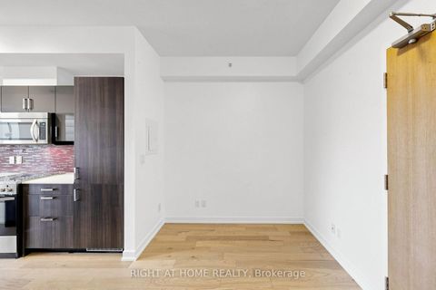 Photo 27 at 307 - 36 Howard Park Avenue, Roncesvalles, Toronto