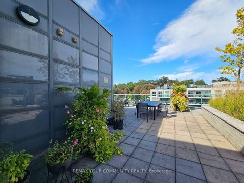 Photo 25 at 210 - 380 Macpherson Avenue, Casa Loma, Toronto