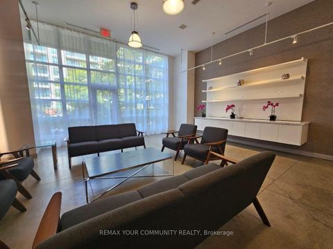 Photo 33 at 210 - 380 Macpherson Avenue, Casa Loma, Toronto
