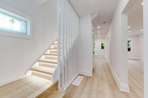 Photo 3 at 7 Methuen Avenue, Lambton Baby Point, Toronto