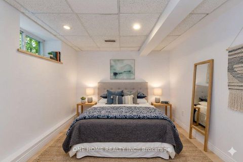 Photo 14 at 7 Methuen Avenue, Lambton Baby Point, Toronto