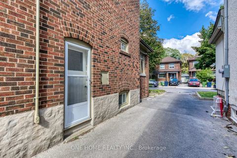 Photo 21 at 7 Methuen Avenue, Lambton Baby Point, Toronto