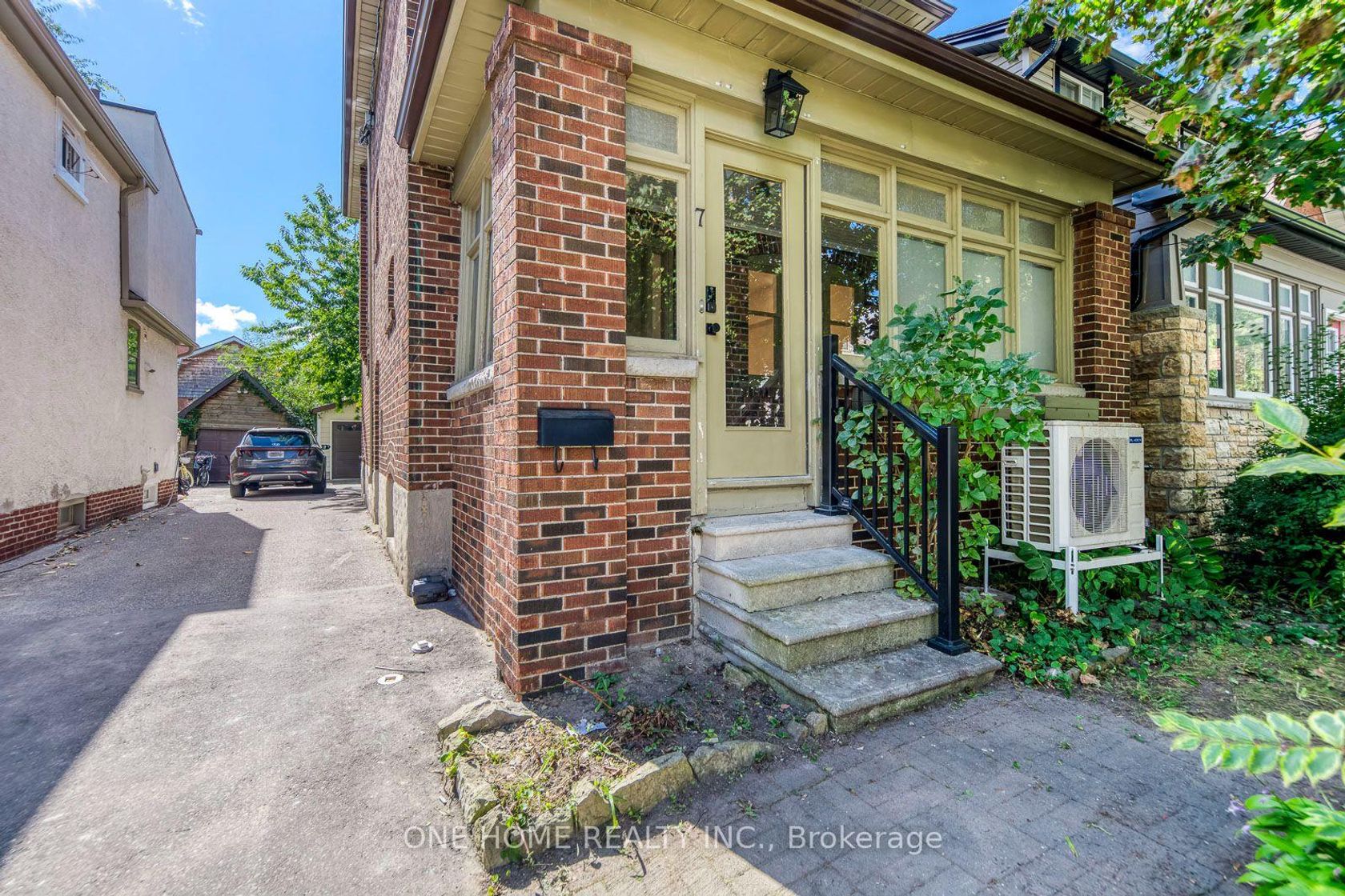 7 Methuen Avenue, Lambton Baby Point, Toronto 