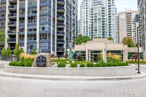 Photo 1 at 800 - 18 Hollywood Avenue, Willowdale East, Toronto