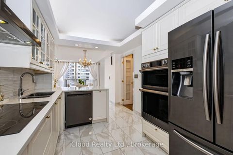 Photo 17 at 800 - 18 Hollywood Avenue, Willowdale East, Toronto
