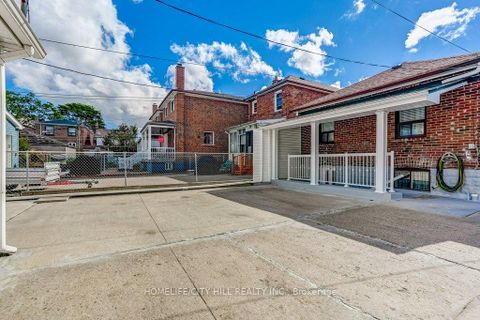 Photo 31 at 118 Lambton Avenue, Mount Dennis, Toronto