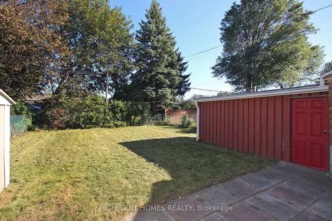 Photo 23 at 43 Roebuck Drive, Kennedy Park, Toronto