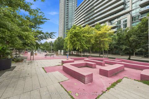 Photo 25 at 706 - 35 Bastion Street, Niagara, Toronto