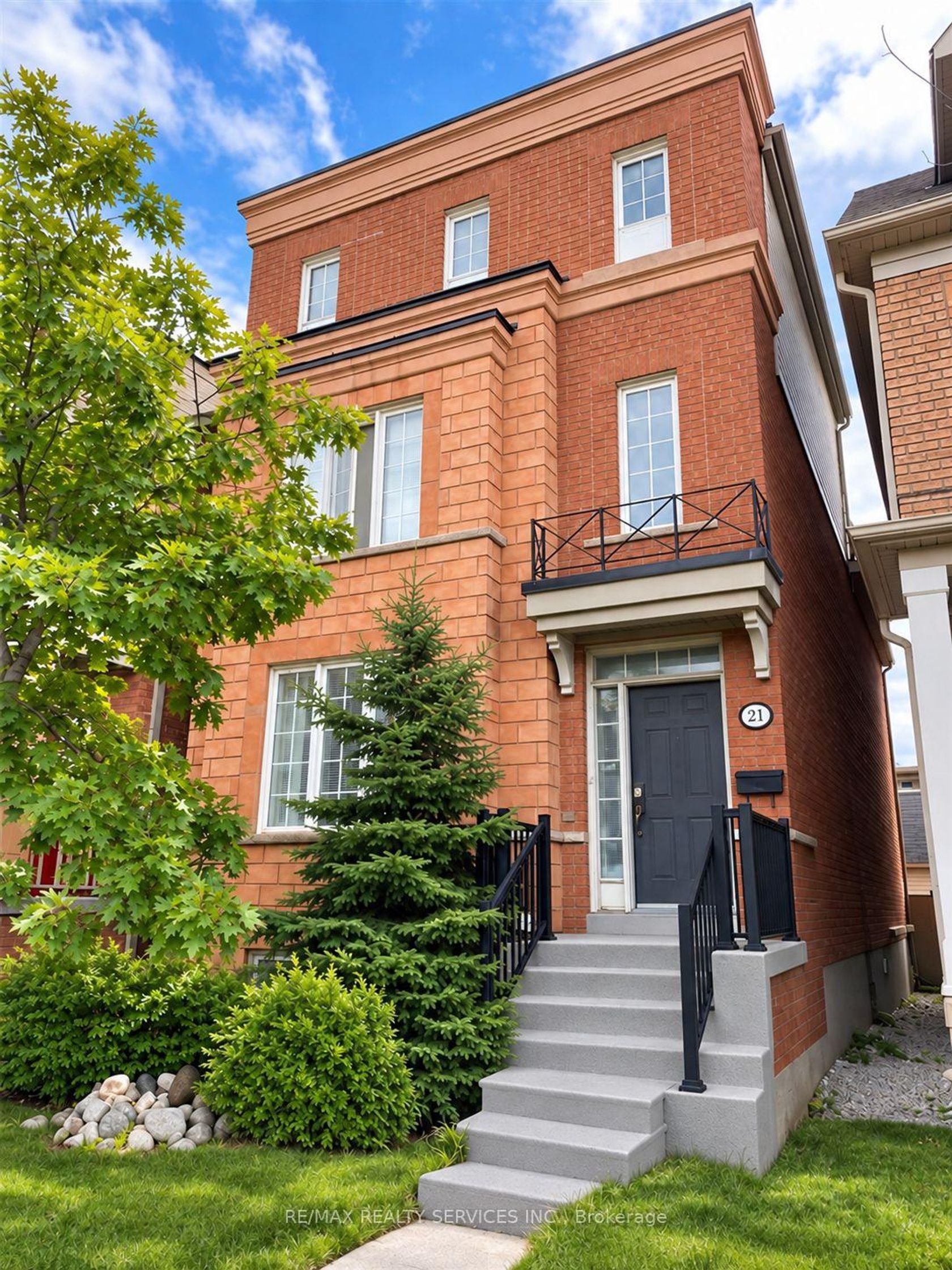21 Delabo Drive, York University Heights, Toronto 