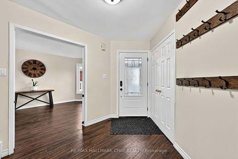 Photo 5 at 121 Taylor Drive, Bayshore, Barrie