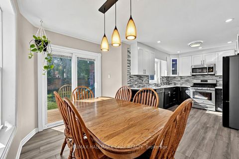 Photo 10 at 121 Taylor Drive, Bayshore, Barrie