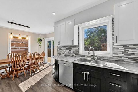 Photo 11 at 121 Taylor Drive, Bayshore, Barrie