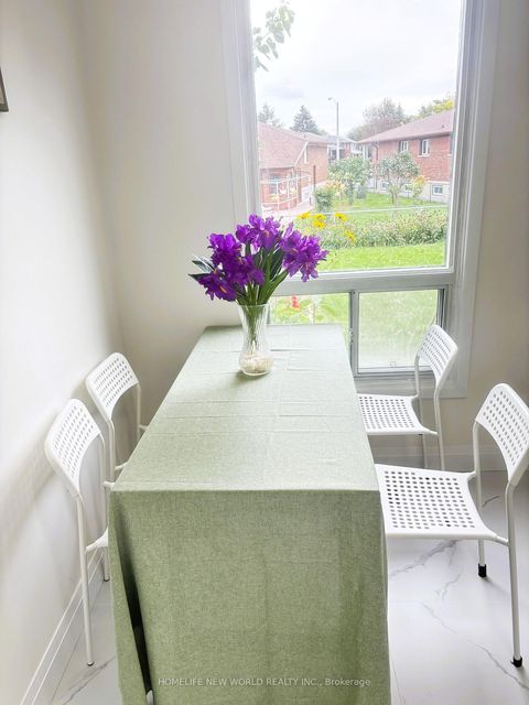 Photo 9 at 93 Corinthian Boulevard, L'Amoreaux, Toronto