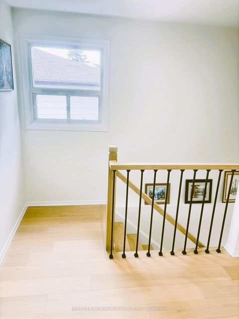 Photo 14 at 93 Corinthian Boulevard, L'Amoreaux, Toronto