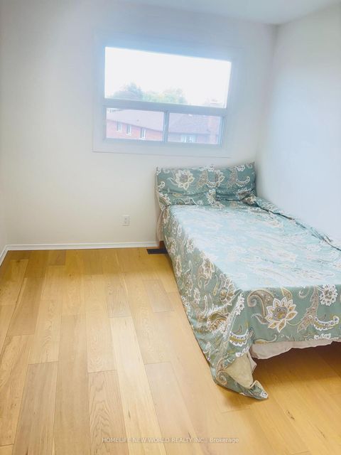Photo 17 at 93 Corinthian Boulevard, L'Amoreaux, Toronto