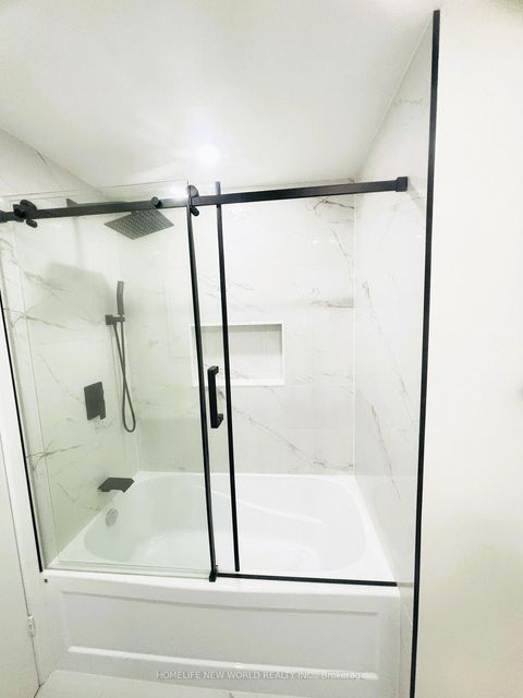 Photo 23 at 93 Corinthian Boulevard, L'Amoreaux, Toronto