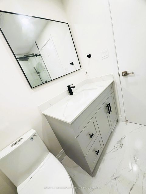Photo 24 at 93 Corinthian Boulevard, L'Amoreaux, Toronto