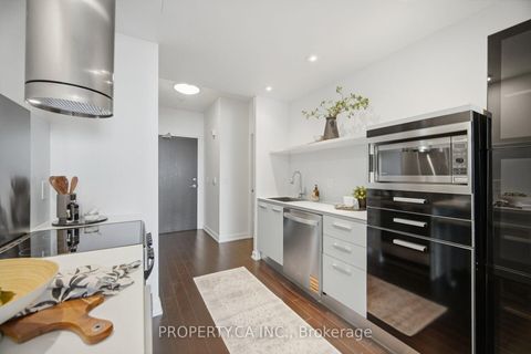 Photo 5 at 508 - 38 Dan Leckie Way, Waterfront Communities C1, Toronto