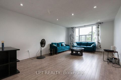 Photo 9 at 504 - 315 Dixon Road, The Westway, Toronto