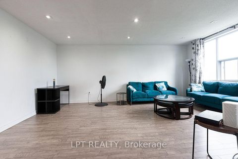 Photo 10 at 504 - 315 Dixon Road, The Westway, Toronto
