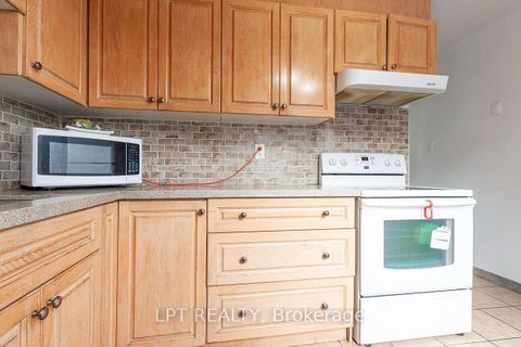 Photo 23 at 504 - 315 Dixon Road, The Westway, Toronto