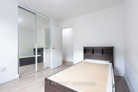 Photo 34 at 504 - 315 Dixon Road, The Westway, Toronto