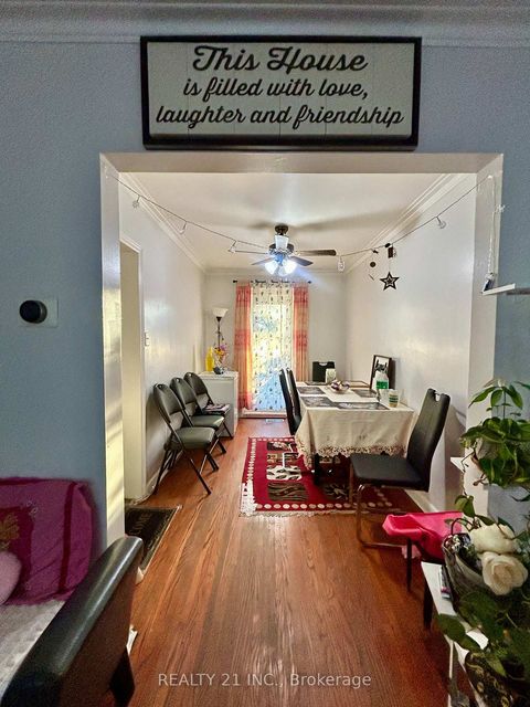 Photo 6 at 176 Linden Avenue, Kennedy Park, Toronto