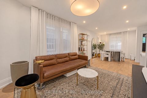 Photo 15 at 379 Scarborough Road, Danforth, Toronto