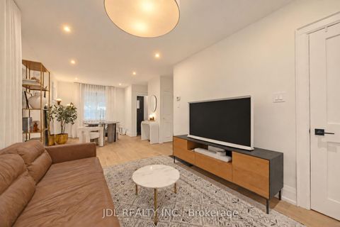 Photo 16 at 379 Scarborough Road, Danforth, Toronto