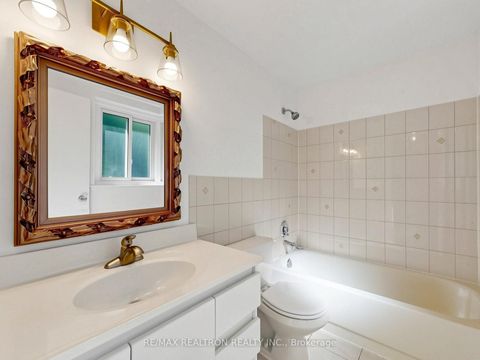 Photo 37 at 35 Rochelle Crescent, Don Valley Village, Toronto