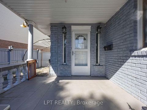 Photo 3 at 4 Shepmore Terrace, Malvern, Toronto