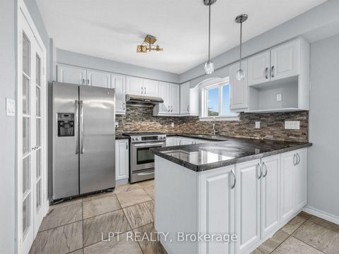 Photo 10 at 4 Shepmore Terrace, Malvern, Toronto