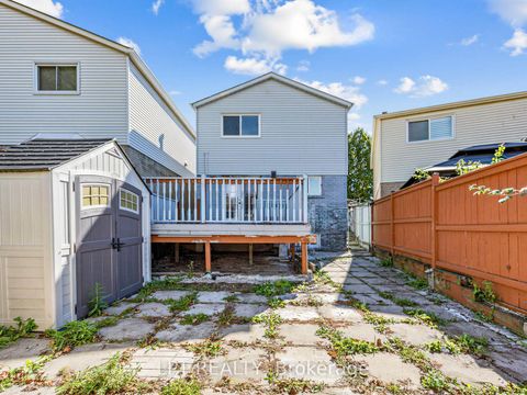 Photo 18 at 4 Shepmore Terrace, Malvern, Toronto