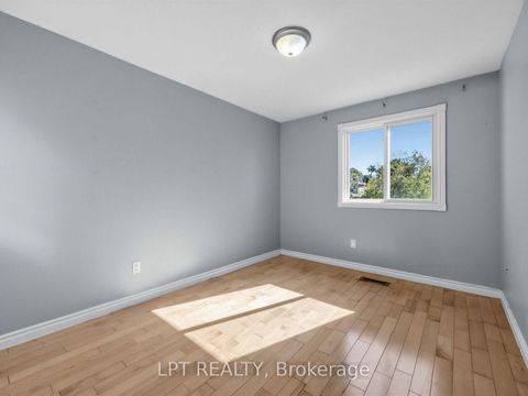 Photo 27 at 4 Shepmore Terrace, Malvern, Toronto