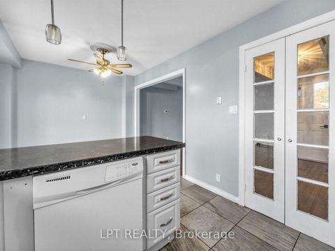 Photo 33 at 4 Shepmore Terrace, Malvern, Toronto